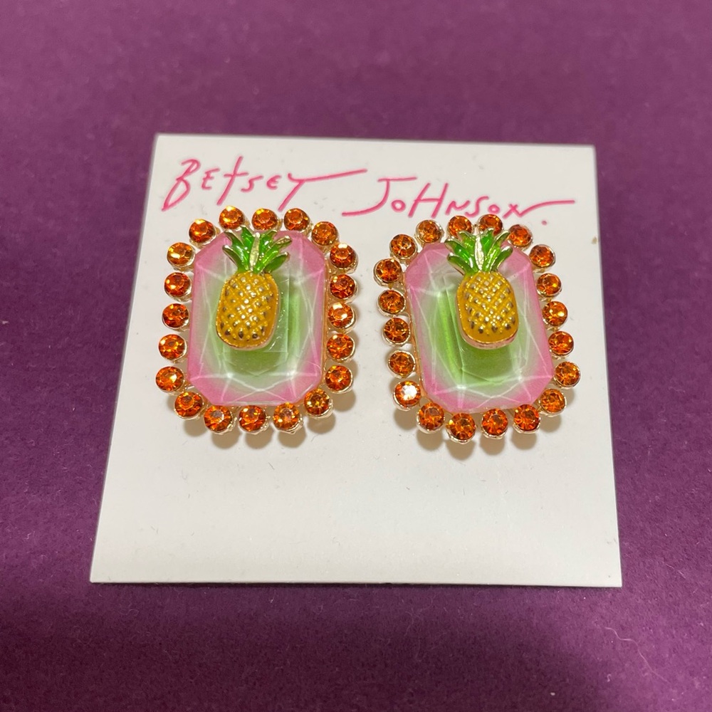 Betsey Johnson Pineapple Earrings, NWT - Picture 3 of 6